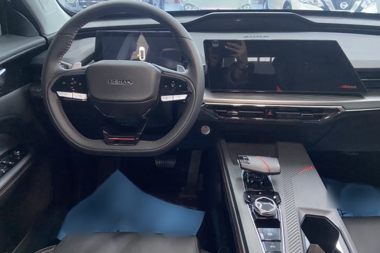 Used CHANGAN OSHAN Z6 2022 Blue Whale 1.5T DCT Smart Edition Steering Wheel