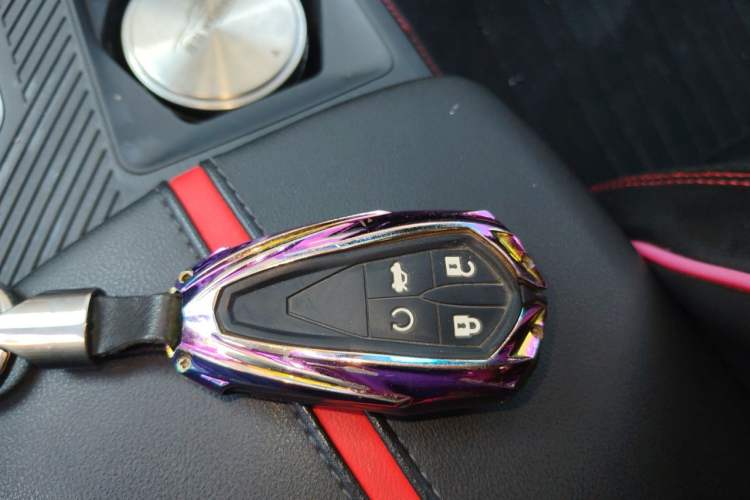 Used CHANGAN OSHAN Z6 2022 Blue Whale 1.5T DCT Luxury Model Vehicle Key