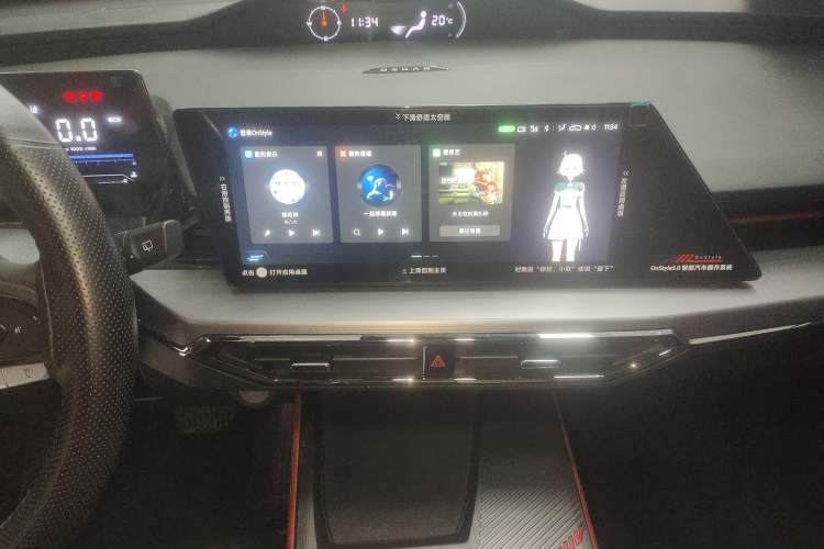 Used CHANGAN OSHAN Z6 2023 Blue Whale 1.5T DCT Smart Luxury Model Audio And AC Panel
