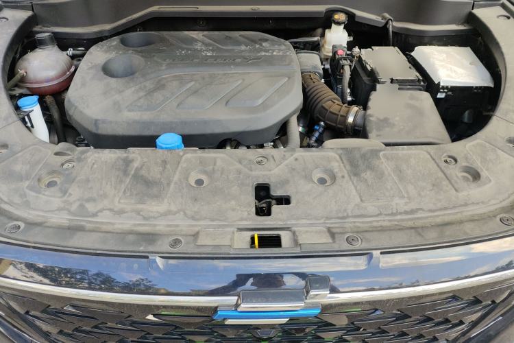 Used CHANGAN OSHAN Z6 2023 Blue Whale 1.5T DCT Smart Luxury Model Engine Bay