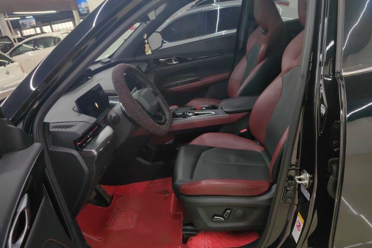 Used CHANGAN OSHAN Z6 2023 Blue Whale 1.5T DCT Smart Luxury Model Left Front Seat