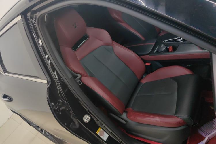 Used CHANGAN OSHAN Z6 2023 Blue Whale 1.5T DCT Smart Luxury Model Right Front Seat