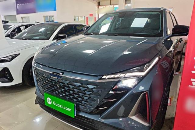Used CHANGAN OSHAN Z6 2023 Blue Whale 1.5T DCT Smart-Led City Edition