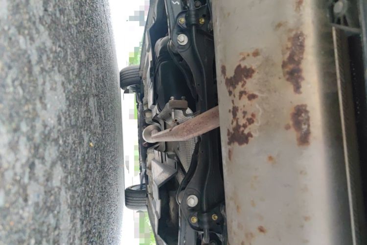 Used CHANGAN OSHAN Z6 2023 Blue Whale 1.5T DCT Smart Edition Chassis Rear