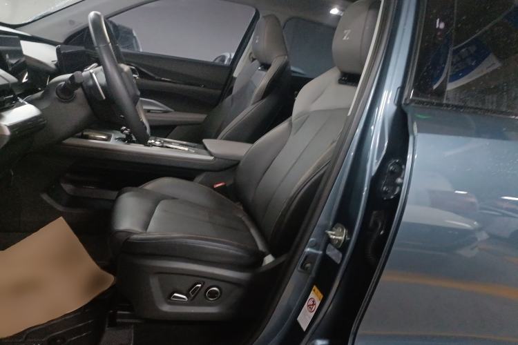Used CHANGAN OSHAN Z6 2023 Blue Whale 1.5T DCT Smart-Led City Edition Left Front Seat