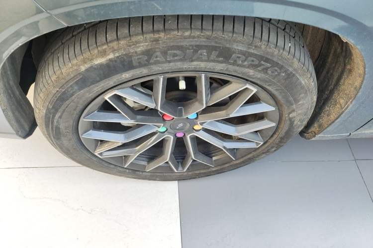 Used CHANGAN OSHAN Z6 2023 Blue Whale 1.5T DCT Smart-Led City Edition Left Front Wheel Hub