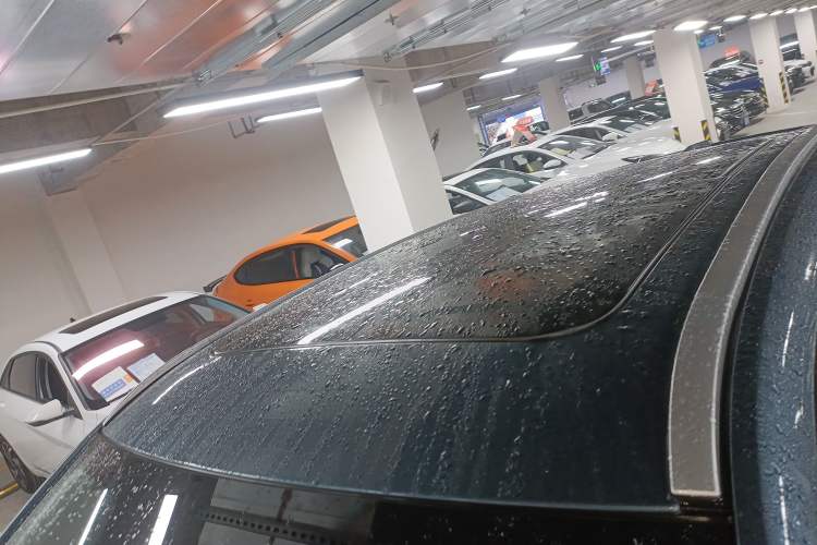 Used CHANGAN OSHAN Z6 2023 Blue Whale 1.5T DCT Smart-Led City Edition Roof
