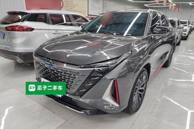Used CHANGAN OSHAN Z6 2023 Blue Whale 1.5T DCT Smart Edition