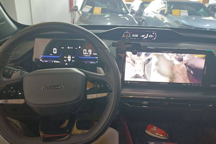 Used CHANGAN OSHAN Z6 2023 Blue Whale 1.5T DCT Smart Luxury Model Audio And AC Panel
