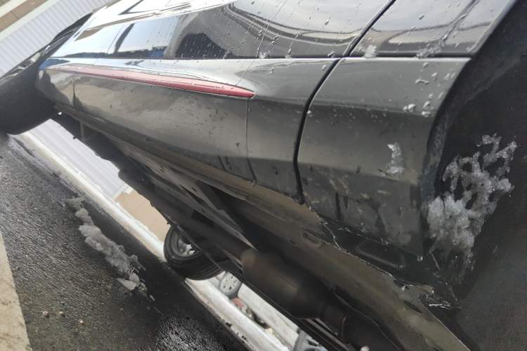 Used CHANGAN OSHAN Z6 2023 Blue Whale 1.5T DCT Smart-Led City Edition Chassis Front Right
