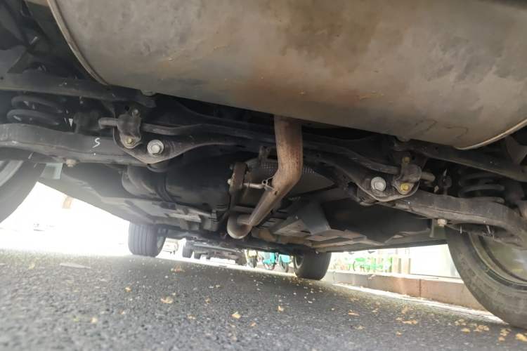 Used CHANGAN OSHAN Z6 2023 Blue Whale 1.5T DCT Smart Edition Chassis Rear