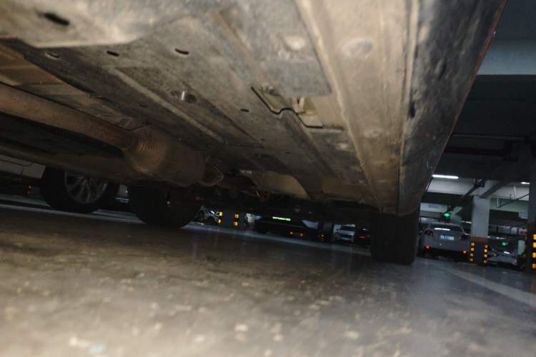 Used CHANGAN OSHAN Z6 2023 Blue Whale 1.5T DCT Luxury Model Chassis Rear Right