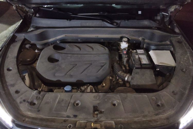 Used CHANGAN OSHAN Z6 2023 Blue Whale 1.5T DCT Smart-Led City Edition Engine Bay