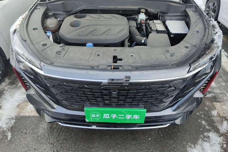 Used CHANGAN OSHAN Z6 2023 Blue Whale 1.5T DCT Smart-Led City Edition Engine Bay