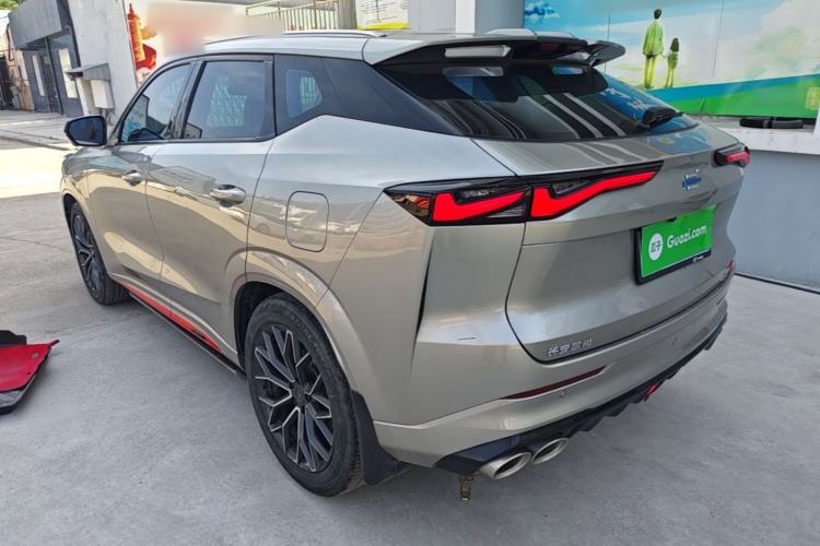 Used CHANGAN OSHAN Z6 2023 Blue Whale 1.5T DCT Smart Edition Exterior 2