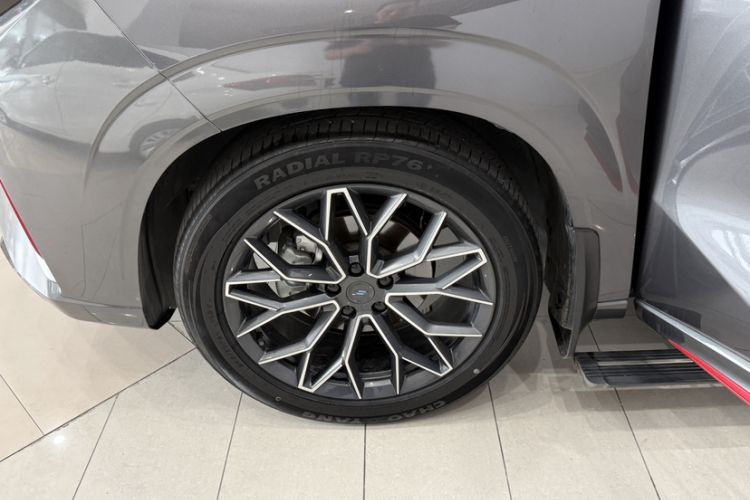 Used CHANGAN OSHAN Z6 2023 Blue Whale 1.5T DCT Smart Edition Exterior 9