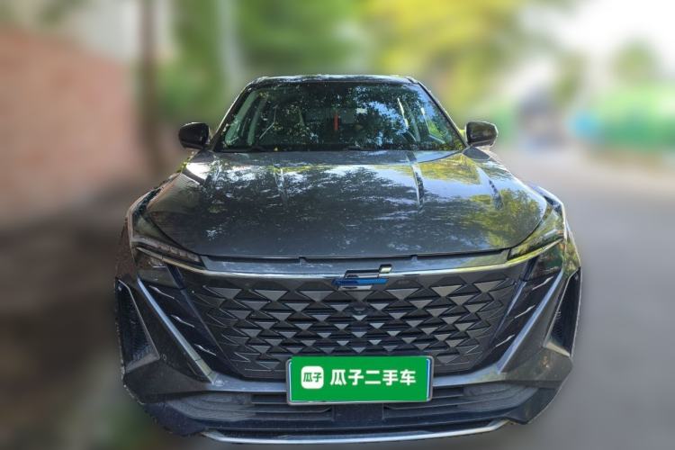 Used CHANGAN OSHAN Z6 2023 Blue Whale 1.5T DCT Smart-Led City Edition Front