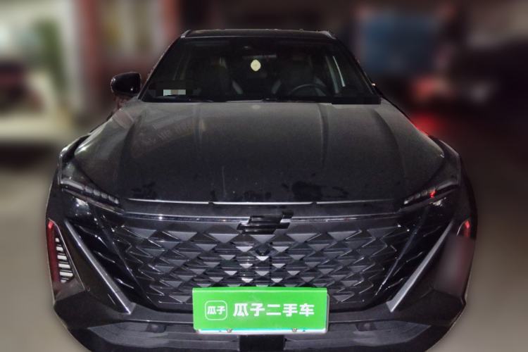 Used CHANGAN OSHAN Z6 2023 Blue Whale 1.5T DCT Smart-Led City Edition Front