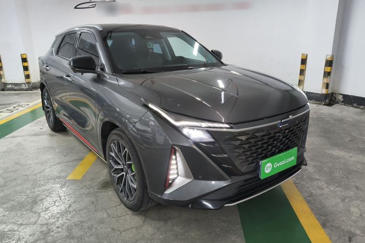 Used CHANGAN OSHAN Z6 2023 Blue Whale 1.5T DCT Smart Edition Front Right 45 Deg