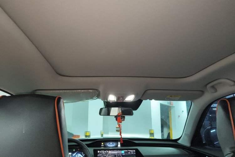 Used CHANGAN OSHAN Z6 2023 Blue Whale 1.5T DCT Smart Edition Headliner