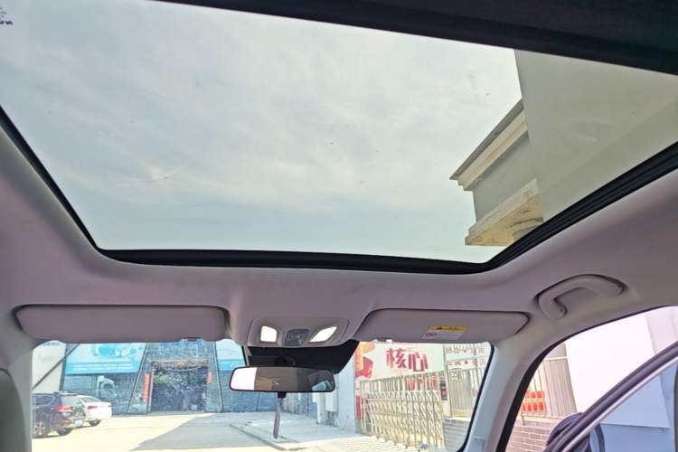 Used CHANGAN OSHAN Z6 2023 Blue Whale 1.5T DCT Smart Edition Headliner