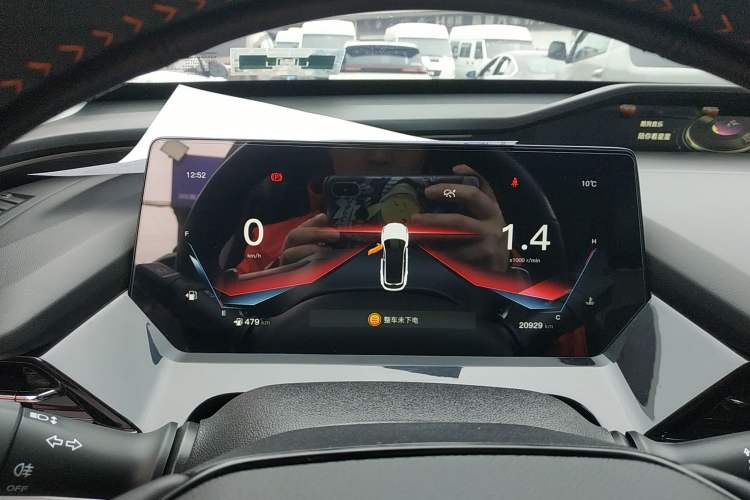 Used CHANGAN OSHAN Z6 2023 Blue Whale 1.5T DCT Smart Edition Instrument Cluster