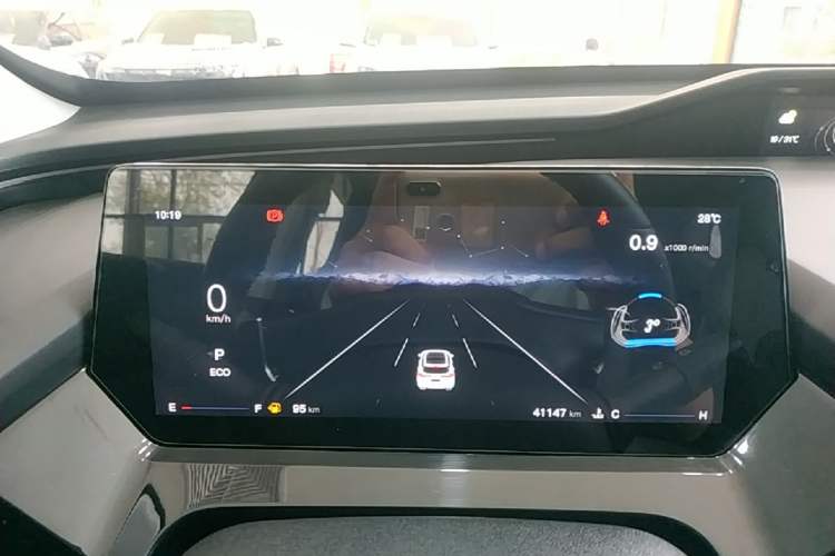 Used CHANGAN OSHAN Z6 2023 Blue Whale 1.5T DCT Smart-Led City Edition Instrument Cluster