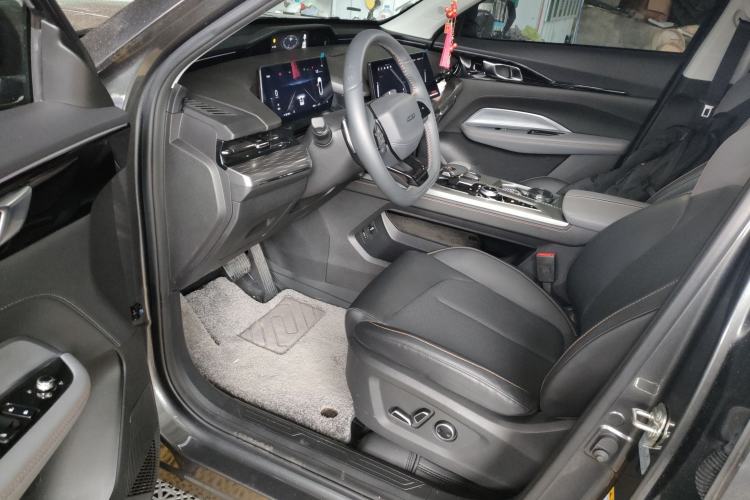 Used CHANGAN OSHAN Z6 2023 Blue Whale 1.5T DCT Smart-Led City Edition Interior 3