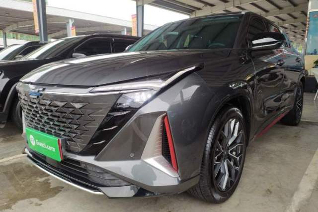 Used CHANGAN OSHAN Z6 2023 Blue Whale 1.5T DCT Smart-Led City Edition