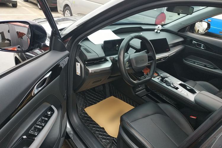 Used CHANGAN OSHAN Z6 2023 Blue Whale 1.5T DCT Smart Edition Left Front Seat