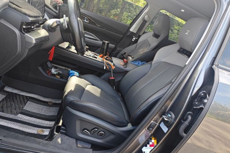 Used CHANGAN OSHAN Z6 2023 Blue Whale 1.5T DCT Smart Edition Left Front Seat