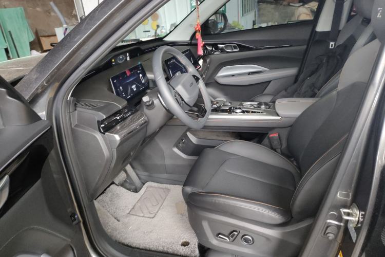 Used CHANGAN OSHAN Z6 2023 Blue Whale 1.5T DCT Smart-Led City Edition Left Front Seat