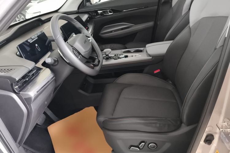 Used CHANGAN OSHAN Z6 2023 Blue Whale 1.5T DCT Smart Edition Left Front Seat