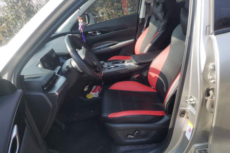 Used CHANGAN OSHAN Z6 2023 Blue Whale 1.5T DCT Luxury Model Left Front Seat