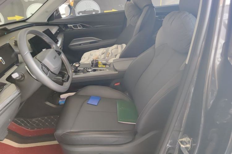 Used CHANGAN OSHAN Z6 2023 Blue Whale 1.5T DCT Smart Edition Left Front Seat