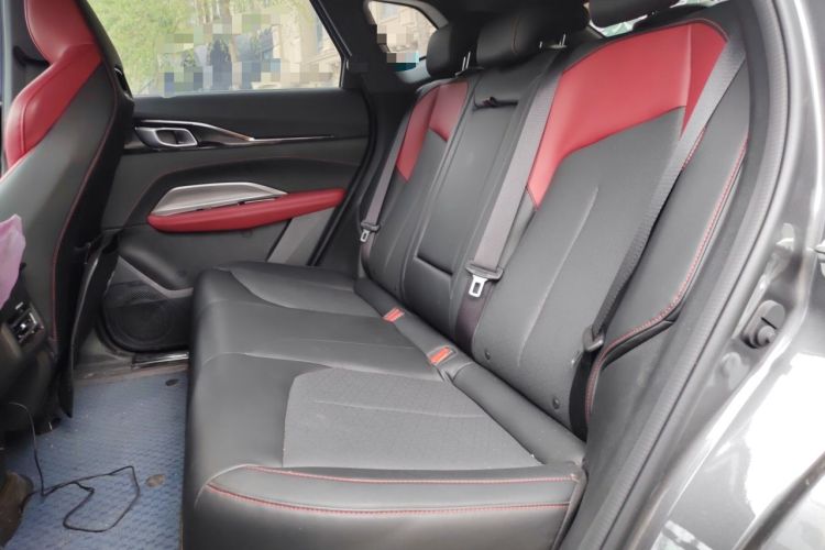 Used CHANGAN OSHAN Z6 2023 Blue Whale 1.5T DCT Smart Luxury Model Left Rear Seat