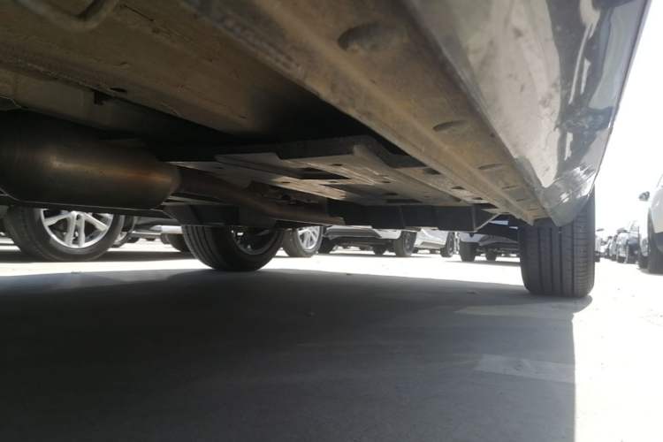 Used CHANGAN OSHAN Z6 2023 Blue Whale 1.5T DCT Smart-Led City Edition Left Side Sill