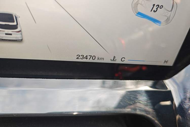 Used CHANGAN OSHAN Z6 2023 Blue Whale 1.5T DCT Smart Edition Odometer Close Up