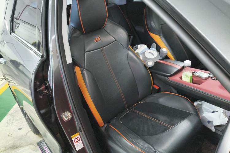 Used CHANGAN OSHAN Z6 2023 Blue Whale 1.5T DCT Smart Edition Right Front Seat