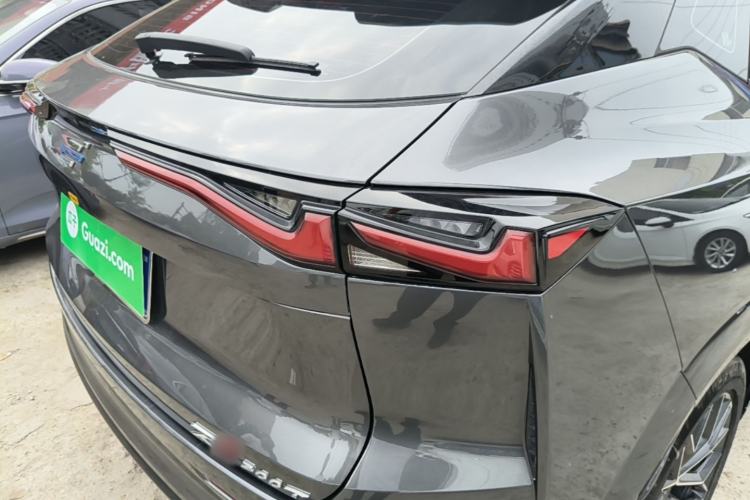 Used CHANGAN OSHAN Z6 2023 Blue Whale 1.5T DCT Smart Edition Right Rear Taillight