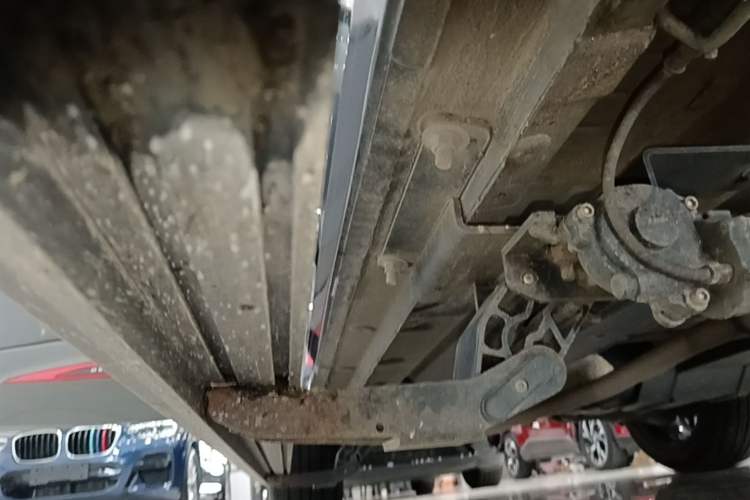 Used CHANGAN OSHAN Z6 2023 Blue Whale 1.5T DCT Smart Edition Right Side Sill