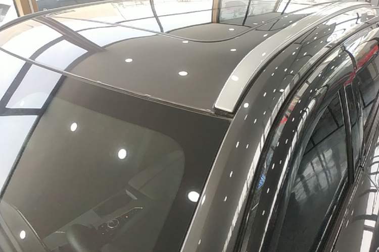 Used CHANGAN OSHAN Z6 2023 Blue Whale 1.5T DCT Smart-Led City Edition Roof