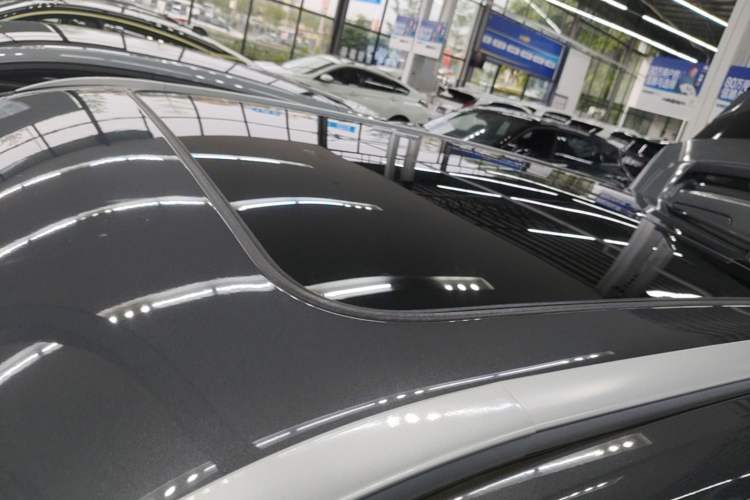 Used CHANGAN OSHAN Z6 2023 Blue Whale 1.5T DCT Smart Edition Roof