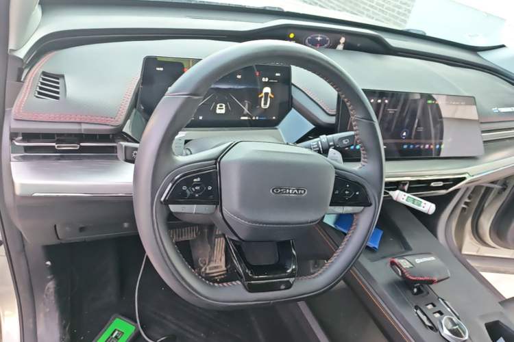 Used CHANGAN OSHAN Z6 2023 Blue Whale 1.5T DCT Smart Edition Steering Wheel