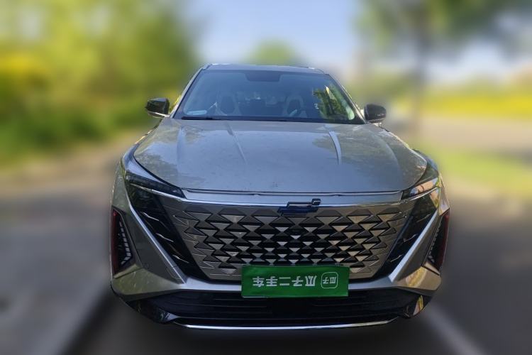 Used CHANGAN OSHAN Z6 2023 Blue Whale 1.5T DCT Smart-Led City Edition Front