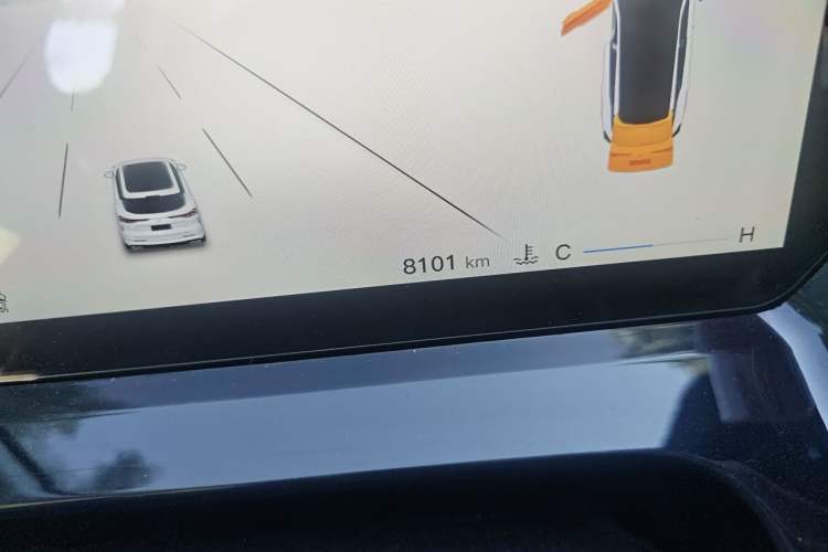Used CHANGAN OSHAN Z6 2023 Blue Whale 1.5T DCT Smart-Led City Edition Odometer Close Up