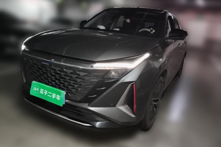 Used CHANGAN OSHAN Z6 2023 Blue Whale 1.5T DCT Smart-Led City Edition Guazi used car, China used car export, Used car for sale, Used cars, Cheapest cars for sale