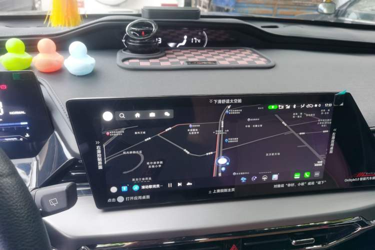 Used CHANGAN OSHAN Z6 2023 Blue Whale 1.5T DCT Smart Luxury Model Audio And AC Panel