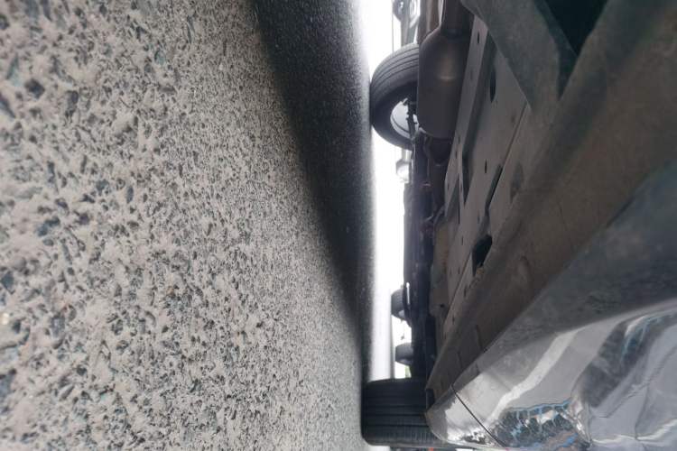 Used CHANGAN OSHAN Z6 2023 Blue Whale 1.5T DCT Smart Luxury Model Chassis Rear Right
