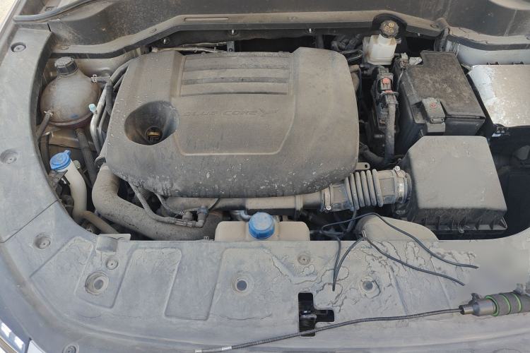 Used CHANGAN OSHAN Z6 2023 Blue Whale 2.0T Automatic Smart Drive Model Engine Bay